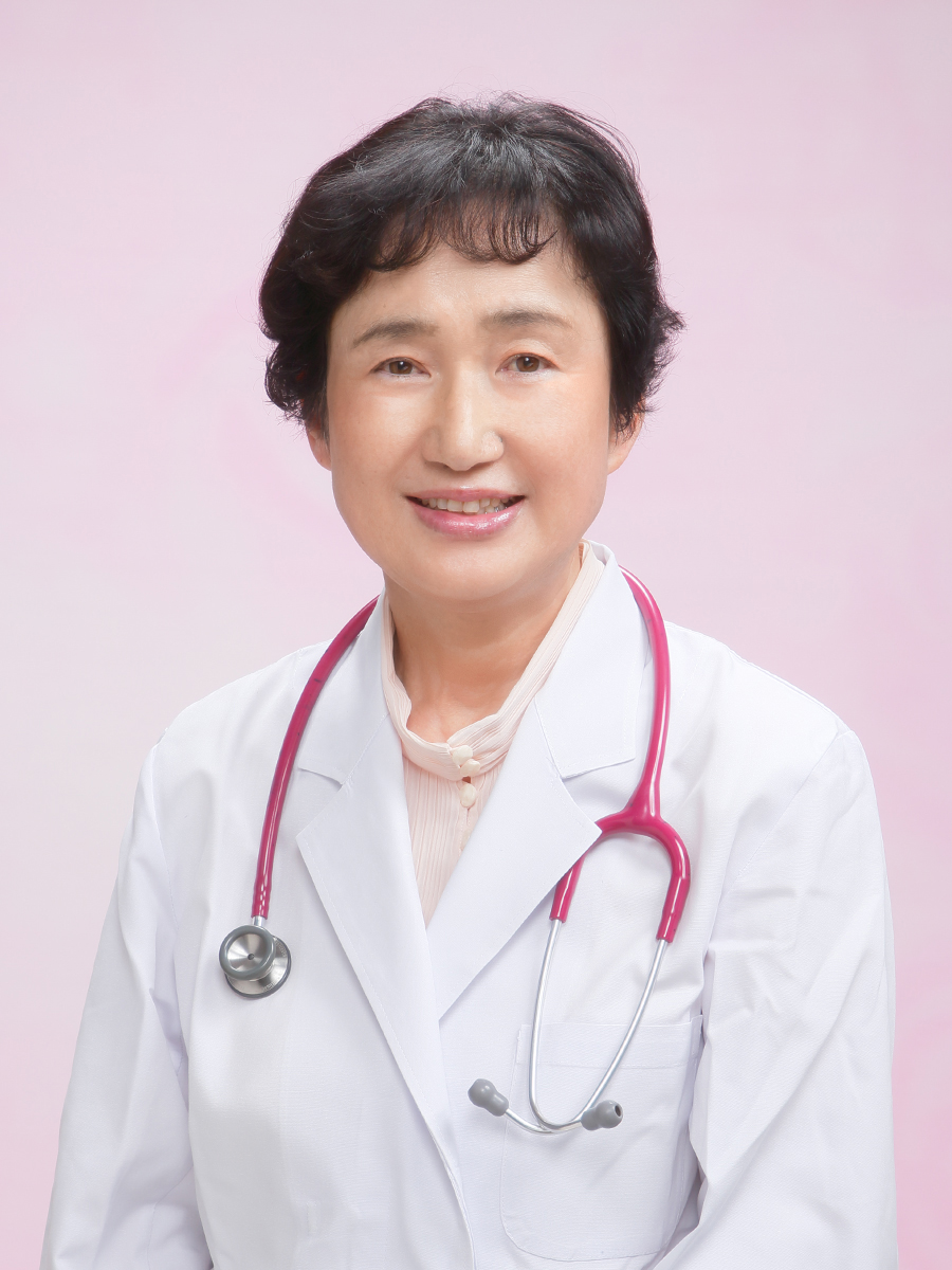 院長 石井アケミ